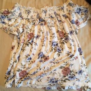 American Eagle off they shoulder top